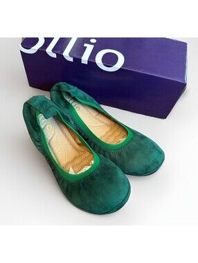 New In Box Ollio Emerald Green Slip On Ballet Flats Shoes Size 7.5